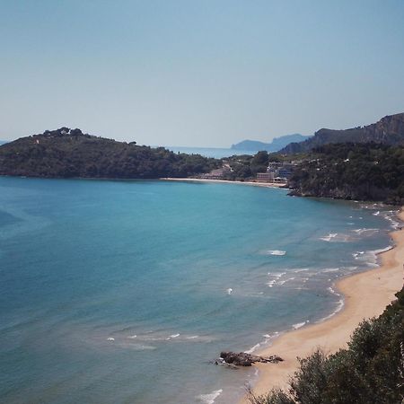 Oltre Il Mare Guest House Gaeta Exterior photo